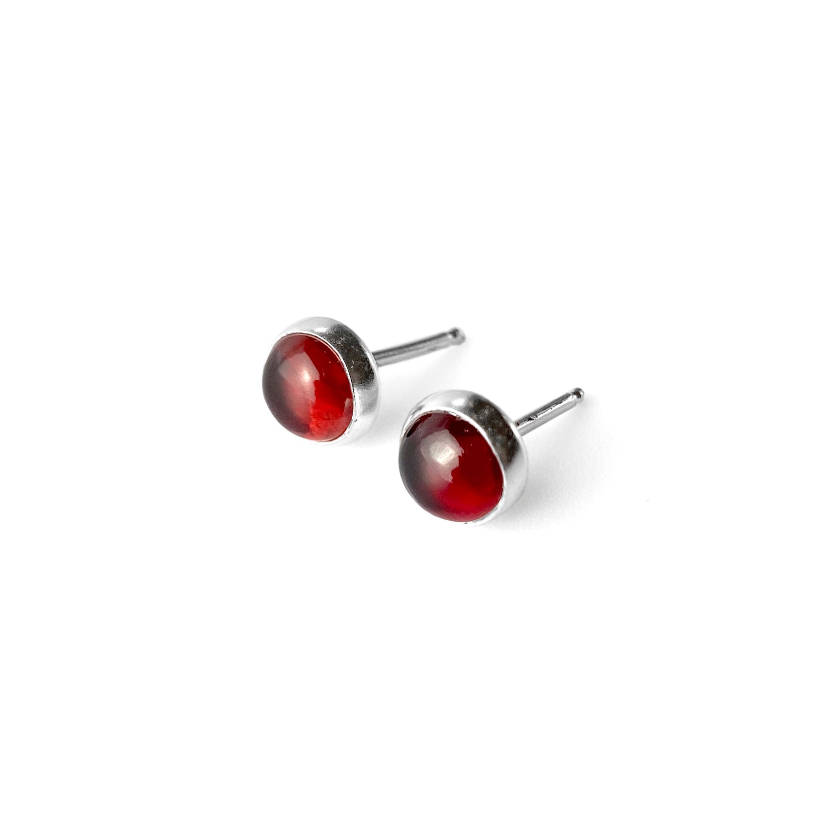 gem studs - small - musa de oro